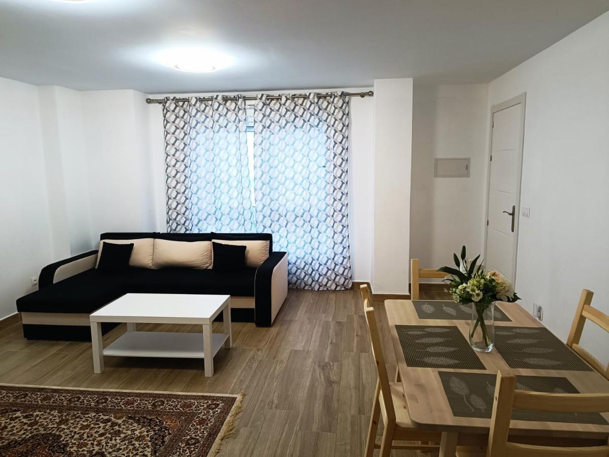 Apartamentos en Playa Bajondillo, Torremolinos Exterior foto