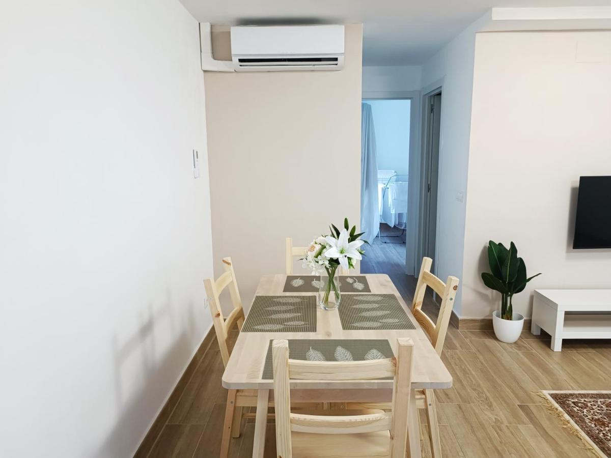 Apartamentos en Playa Bajondillo, Torremolinos Exterior foto